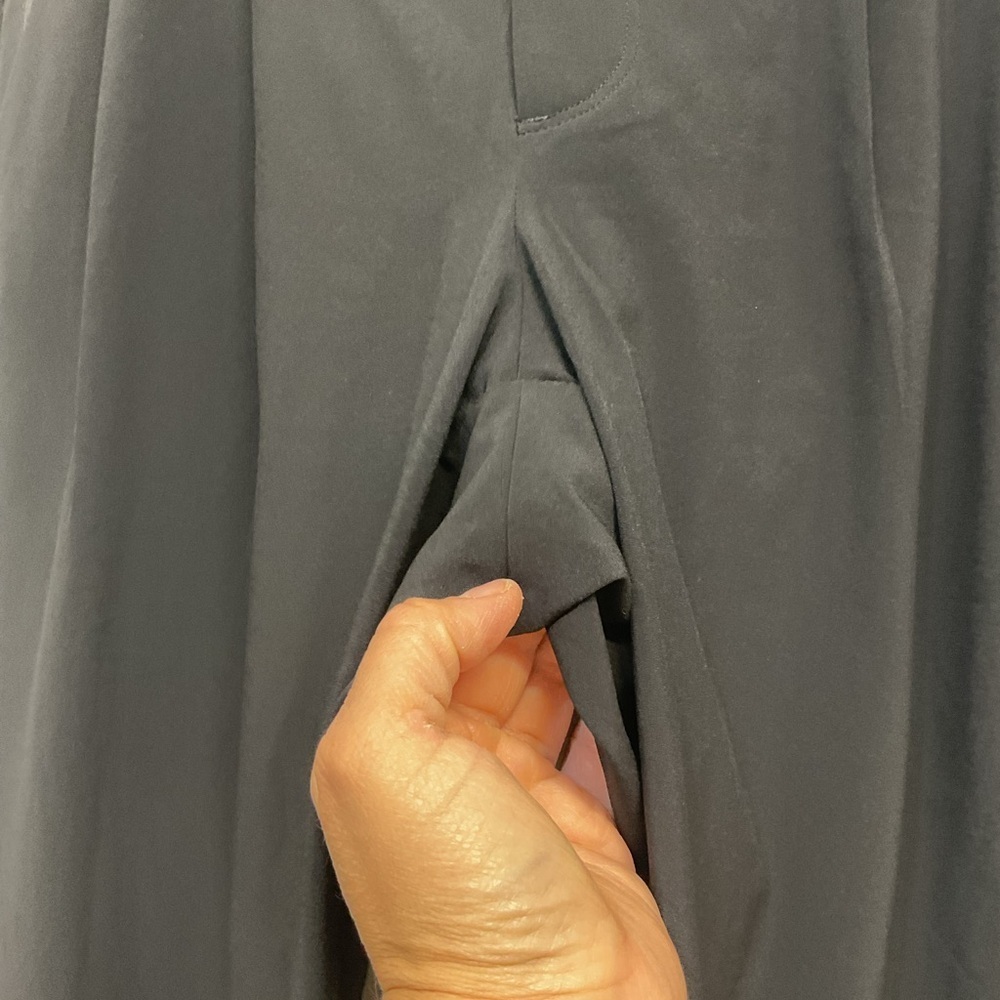 Athleta Black Skyline Pant II size 8 - Picture 4 of 6